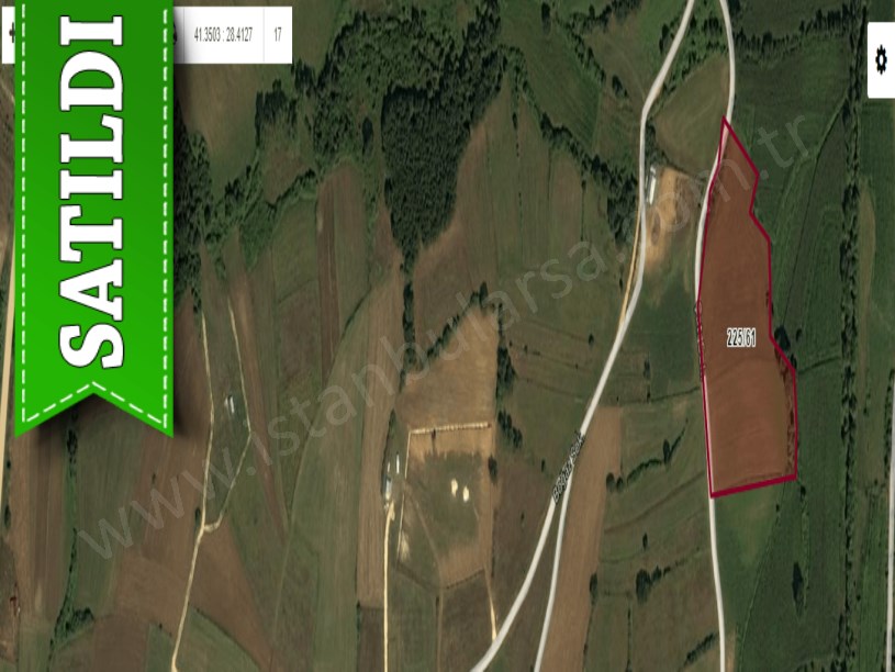 Çatalca Çiftlikköyde Satılık Arsa , 250 M2 Çaplı Çevrili Yolu Var