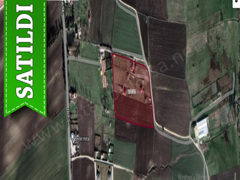 Çatalca Kestanelikte Satılık Arsa , 268 M2 Evlerin Yakını Yolu Var