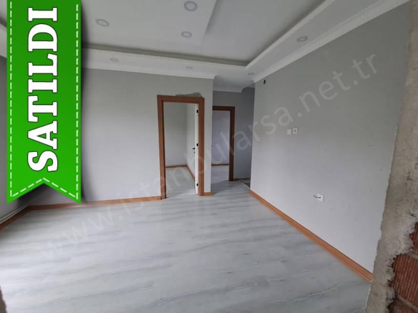 Arnavutköy Karaburunda Satılık Villa , 3 Katlı Deniz Manzaralı Masrafsız