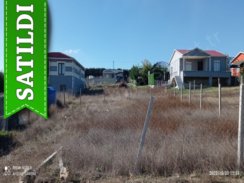 Çatalca Elbasanda Satılık Arsa , 500 M2 Etrafı Çevrili Evlerin Yakını