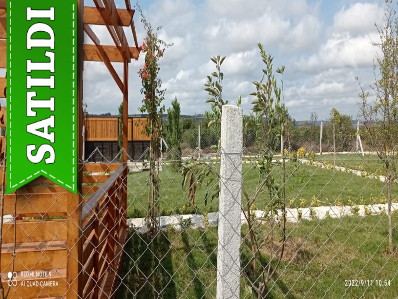 Çatalca İnceğizde Satılık Arsa , 500 M2 Etrafı Çevrili Yolu Var Evlerin Yakını