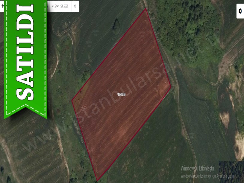 Arnavutköy Dursunköyde Satılık Arsa , 894 M2 Yolu Var Hisseli