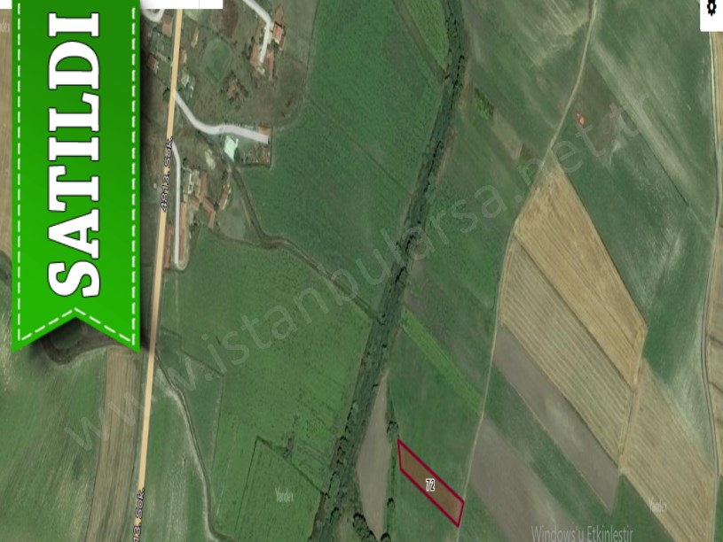 Tekirdağ Saray Yuvalıda Satılık Arsa , 460 M2 Yolu Var