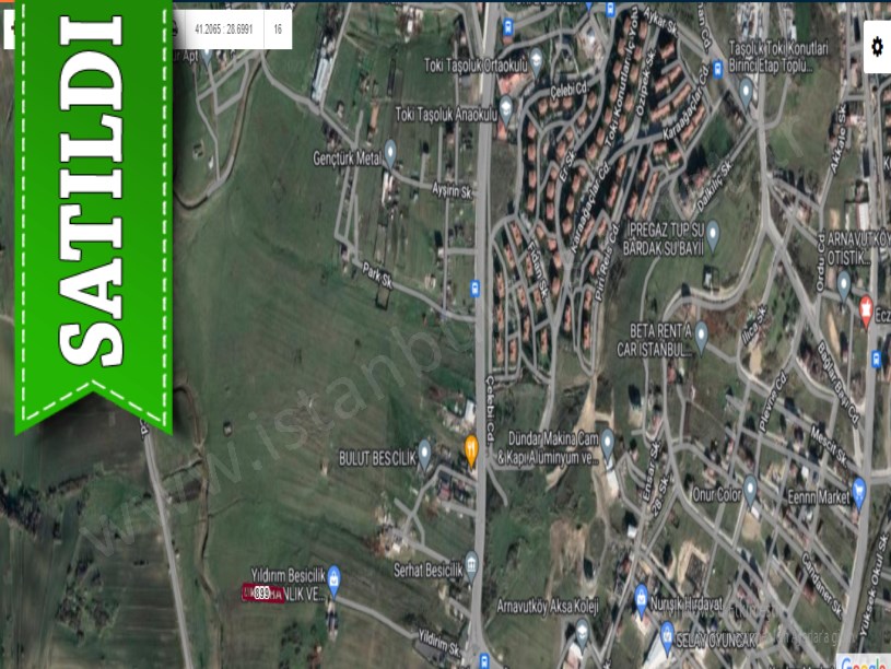 Arnavutköy Taşolukta Satılık Arsa , 212 m2 Yolu Var İmarlı