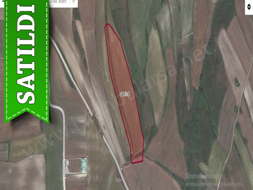 Arnavutköy Yeşilbayırda Satılık Arsa , 302 M2 Caddeye Yakın 