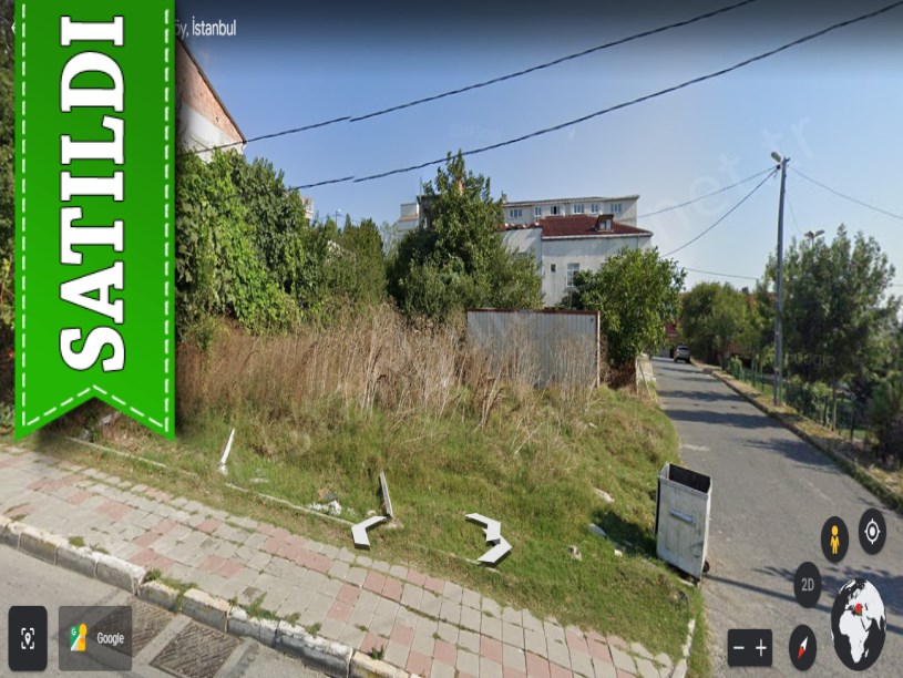 Arnavutköy Haraççıda Satılık Arsa , 439 M2 Cadde Cephe Köşe Başı