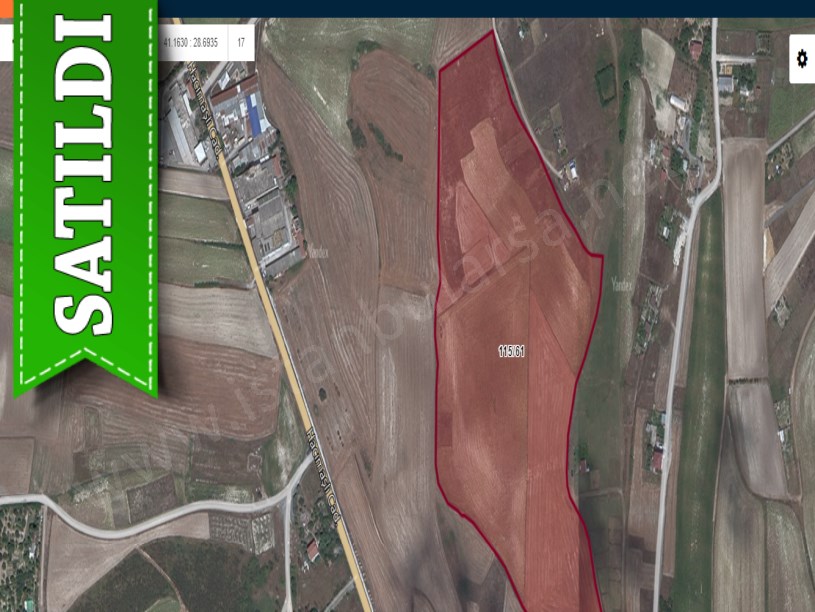 Arnavutköy Hacımaşlıda Satılık Arsa , 189 M2 Yolu Var Evlerin Yakını