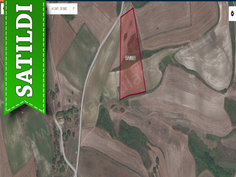 Arnavutköy Yassıörende Satılık Arsa , 301 M2 Yolu Var İmarlı