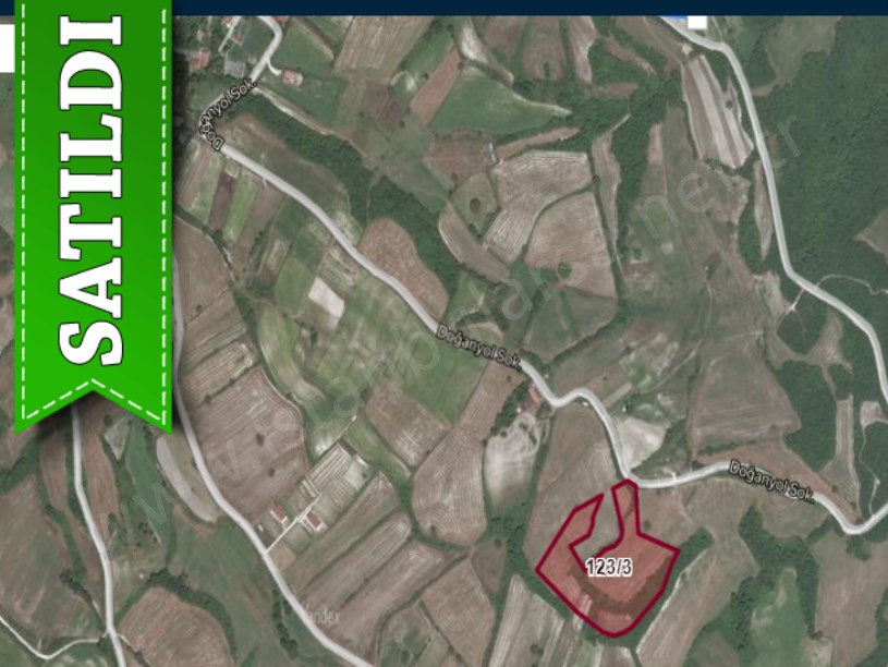 Çatalca Yazlıkköy,de Satılık  Tarla , 4,600 M2 Müstakil Yola Cephe