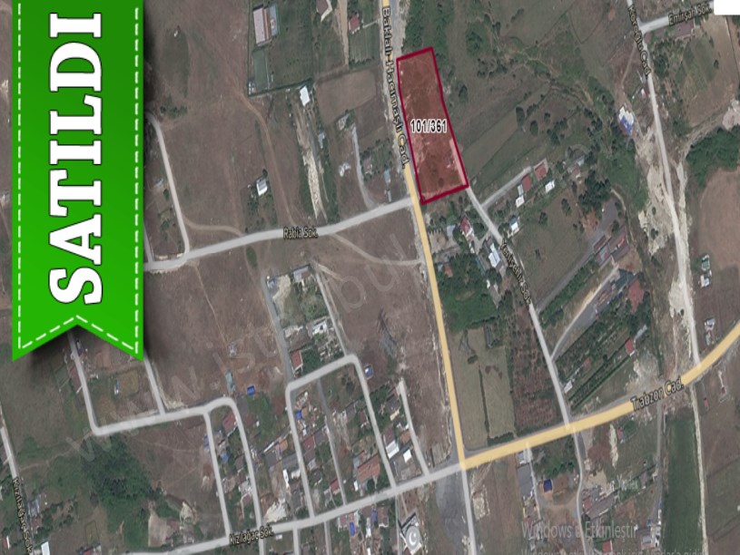 Arnavutköy Tayakadında Satılık Arsa , 266 M2 Cadde Cephe Çevrili