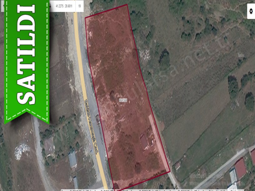 Arnavutköy Tayakadında Satılık Arsa , 266 M2 Cadde Cephe Çevrili