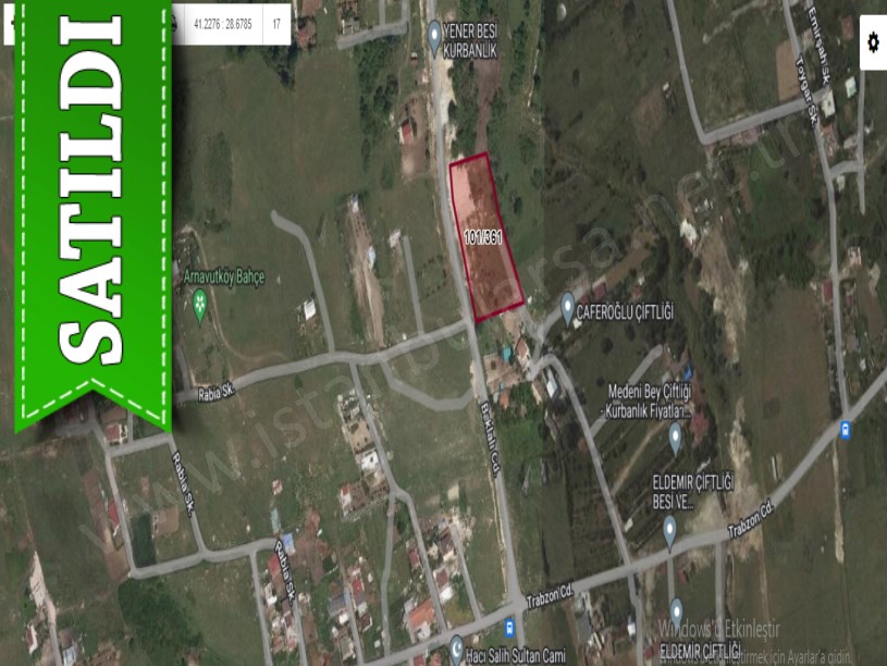 Arnavutköy Tayakadında Satılık Arsa , 266 M2 Cadde Cephe Çevrili
