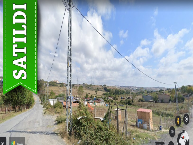 Arnavutköy Tayakadında Satılık Arsa , 266 M2 Cadde Cephe Çevrili