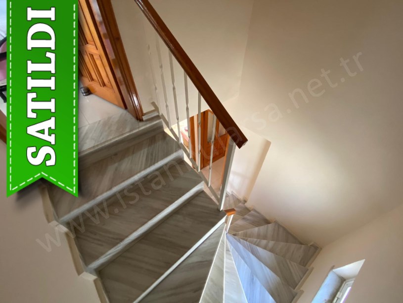 Balıkesir Edremit Avcılar Mah. Satılık Villa , 3 Katlı Denize Yakın