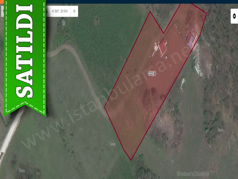 Çatalca Binkılıçta Satılık Arsa , 200 m2 Yolu Var İçinde Yapı Var 