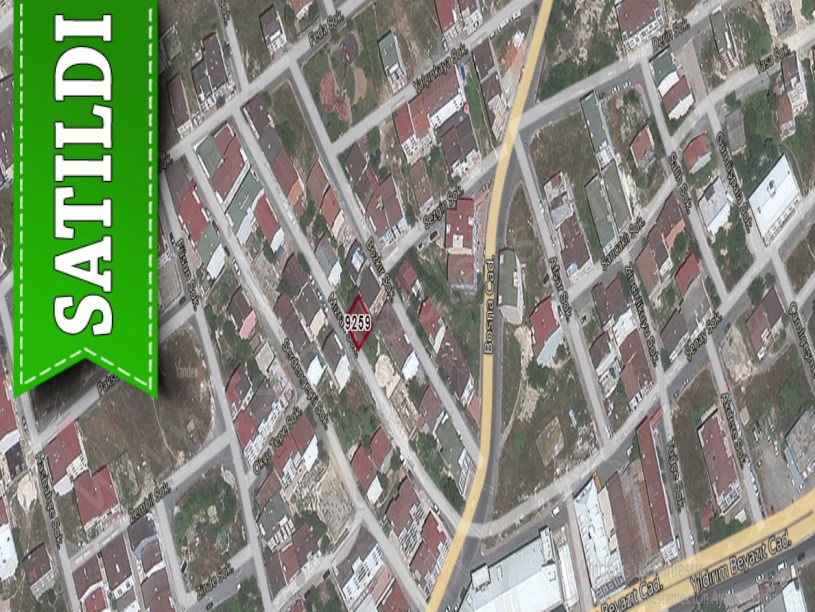 Arnavutköy İslambeyde Satılık Arsa , 135 M2 İmarlı Müstakil