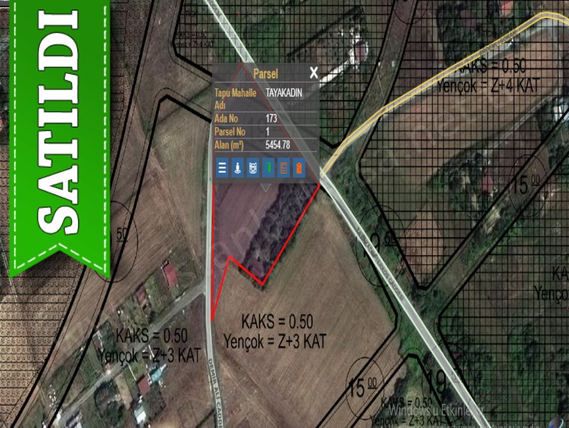 Arnavutköy Tayakadında Satılık Arsa , 455 M2 Cadde Cephe 