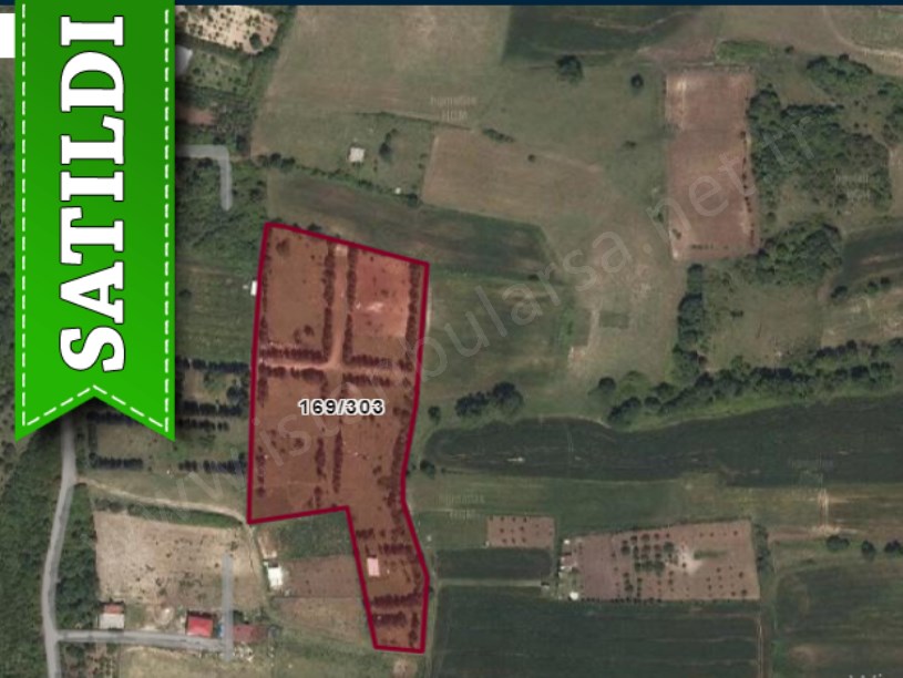 Arnavutköy Tayakadında Satılık Arsa , 212 M2 Yolu Var Evlerin Yakını
