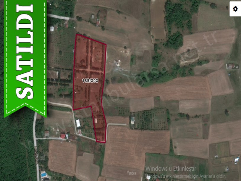 Arnavutköy Tayakadında Satılık Arsa , 212 M2 Yolu Var Evlerin Yakını