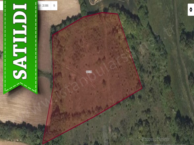 Arnavutköy Balabanda Satılık Arsa , 990 m2 Yolu Var