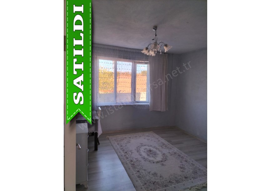 Kırklareli Babaeski Ağayeri Köyünde Satılık Müstakil Ev , 2,360 m2 Arsası İki Katlı