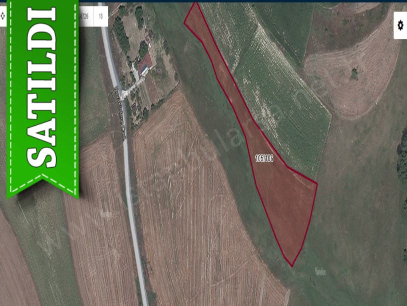 Arnavutköy Çilingirde Satılık Arsa , 180 M2 Caddeye Yakın