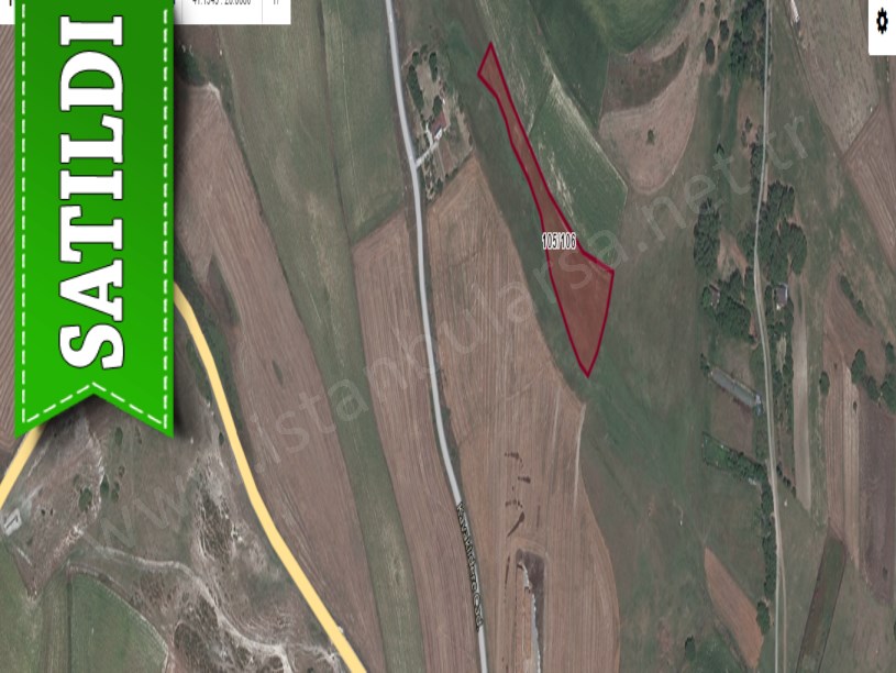 Arnavutköy Çilingirde Satılık Arsa , 180 M2 Caddeye Yakın
