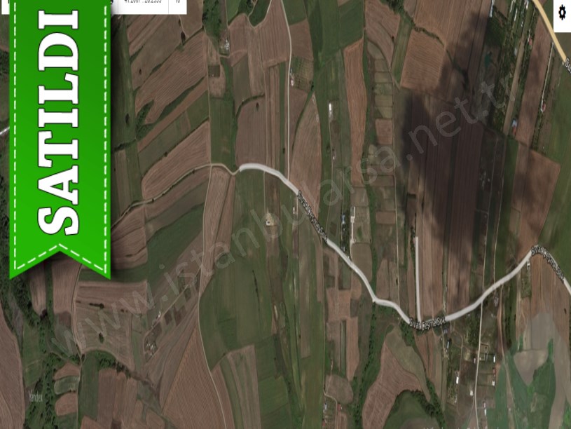 Silivri Akörende Satılık Arsa , 436 M2  Evlerin Yakını Hisseli 