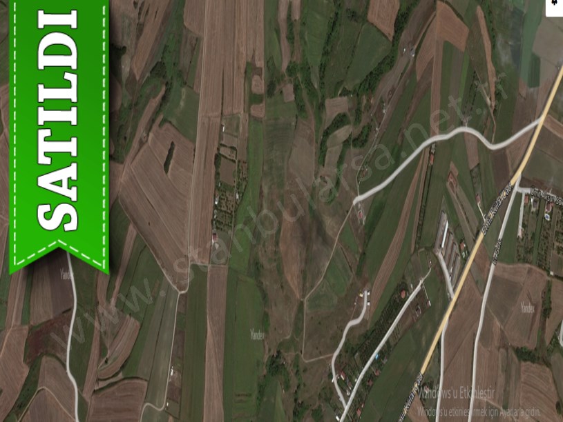 Silivri Akörende Satılık Arsa , 447 m2 Yolu Var Evlerin Yakını