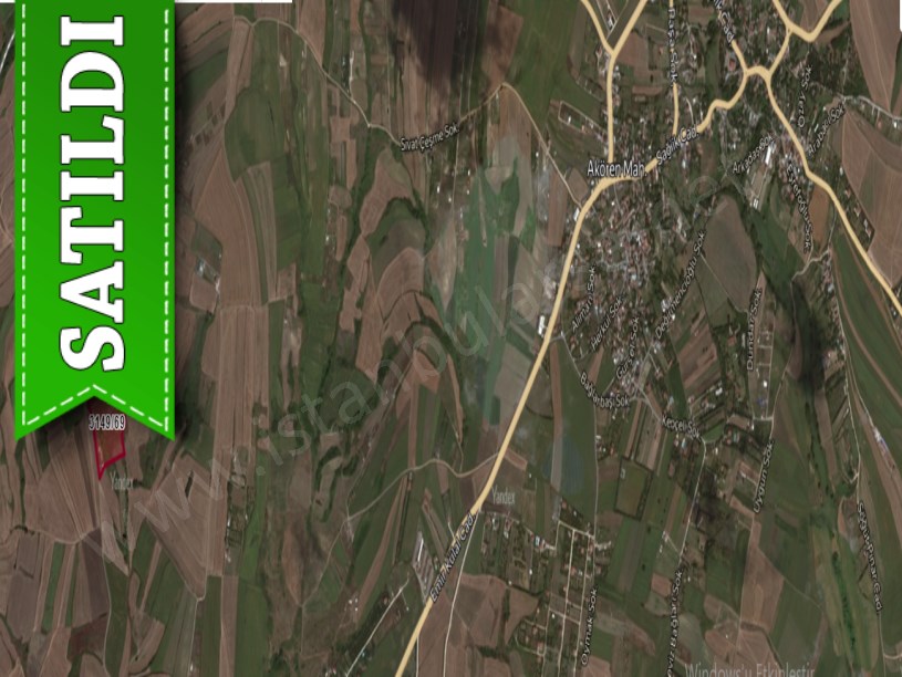 Silivri Akörende Satılık Arsa , 447 m2 Yolu Var Evlerin Yakını