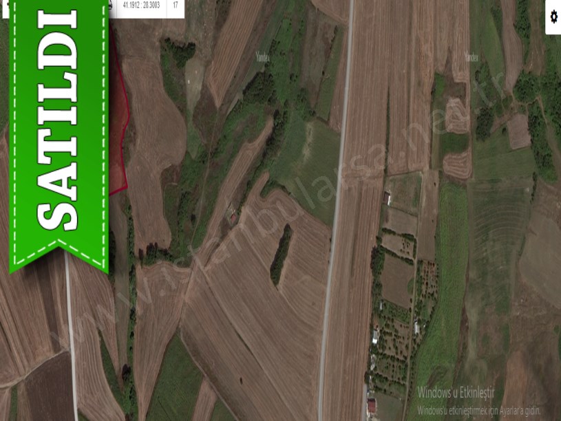 Silivri Akörende Satılık Arsa , 447 m2 Yolu Var Evlerin Yakını