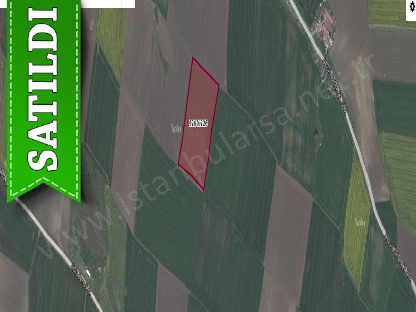 Silivri Fenerköyde Satılık Arsa , 1,212 M2 Çaplı Yolu Var