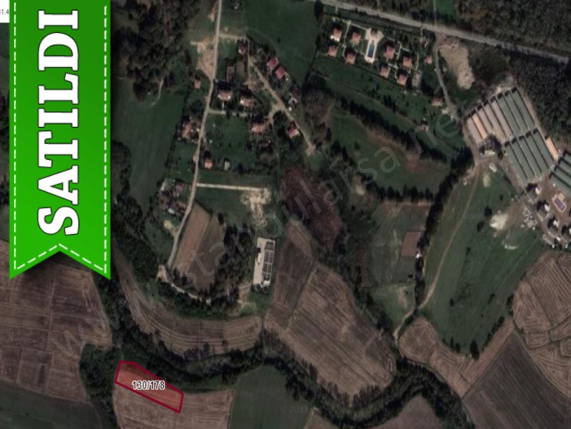 Çatalca Karacaköyde Satılık Arsa , 450 m2 Yolu Var Çaplı