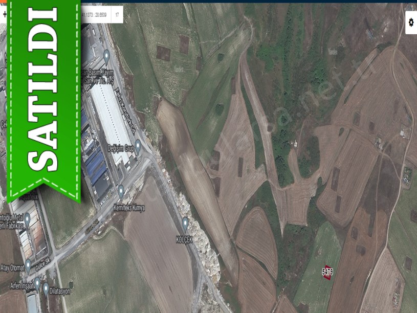 Arnavutköy Sazlıbosnada Satılık Arsa , 272 m2 Müstakil Yolu Var