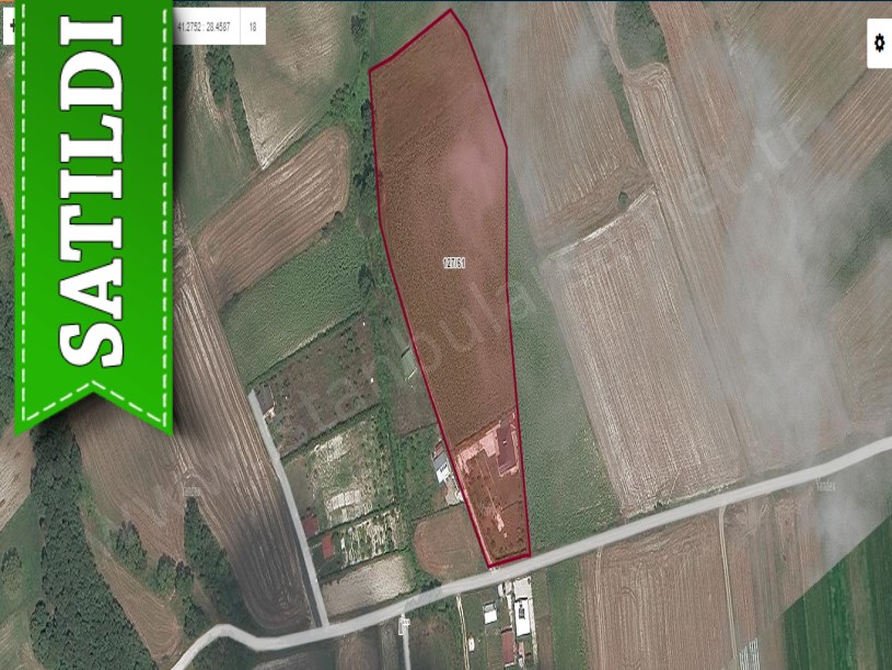 Çatalca Dağyenicede Satılık  Arsa , 8,300 M2 Çevrili Yerleşim İçinde 