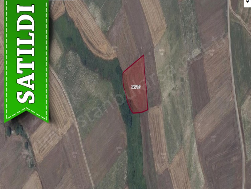 Silivri Değirmenköyde Satılık Arsa , 593 m2 Hisseli 