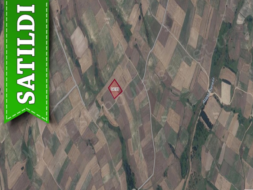 Silivri Değirmenköyde Satılık Arsa , 147 M2 Yolu Var Hisseli