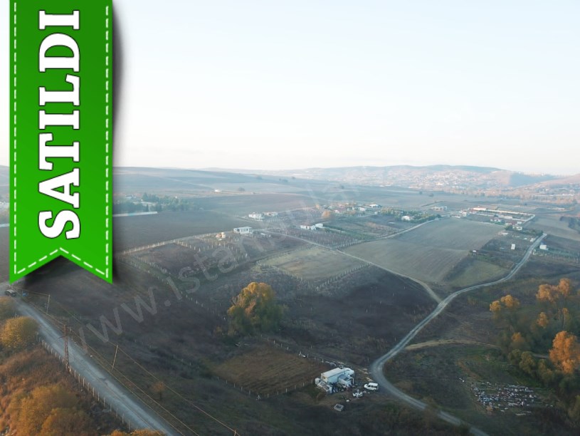 Çatalca Ovayenicede Satılık Arsa , 400 m2 Çaplı Evlerin Yakını Yolu Var