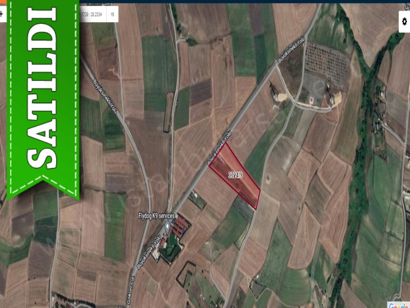 Silivri Fenerköyde Satılık Arsa , 726 m2  Asfalt Yola Cephe