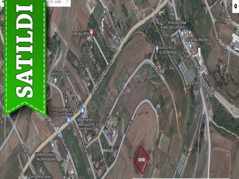 Arnavutköy Haraççı,da Satılık Arsa , 241 m2 Yolu Var İmarlı