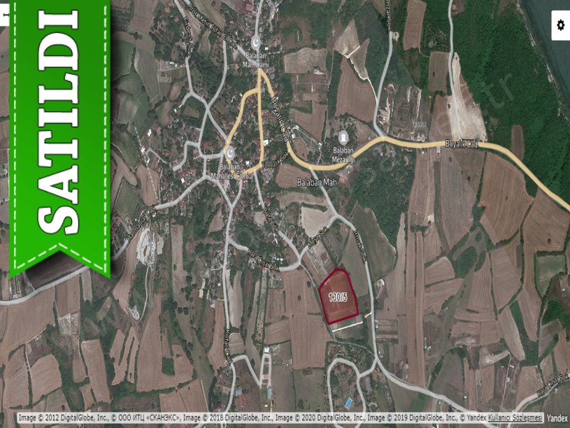 Arnavutköy Balabanda Satılık Arsa , 847 M2 Evlerin Yakını Çevrili 