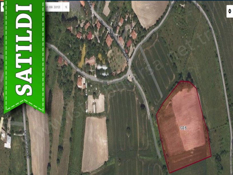 Arnavutköy Balabanda Satılık Arsa , 847 M2 Evlerin Yakını Çevrili 