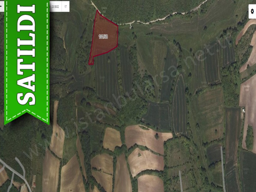 Arnavutköy Balabanda Satılık Arsa , 208 M2 Yolu Var Hisseli 