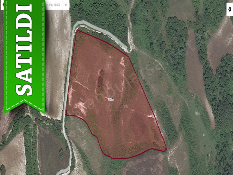 Çatalca Celepköyde Satılık Arsa , 2,650 m2 Çevrili Yolu Var 