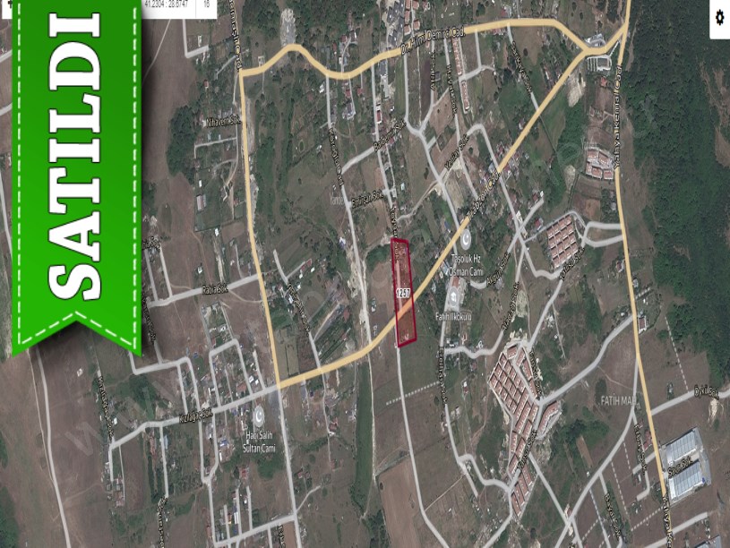 Arnavutköy Taşolukta Satılık Arsa , 213 M2 Cadde Cephe 