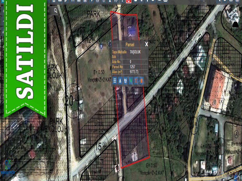 Arnavutköy Taşolukta Satılık Arsa , 213 M2 Cadde Cephe 