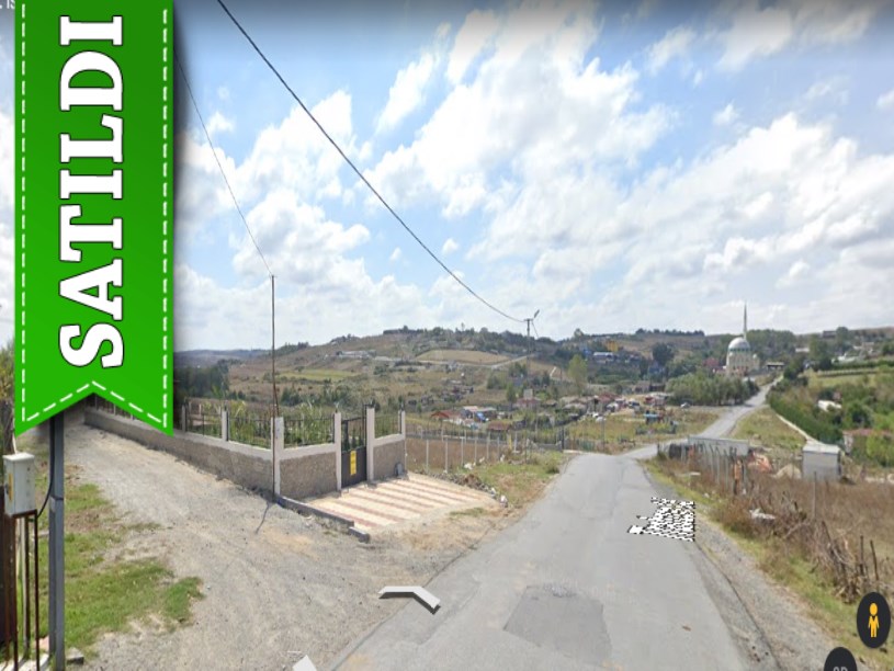 Arnavutköy Taşolukta Satılık Arsa , 213 M2 Cadde Cephe 