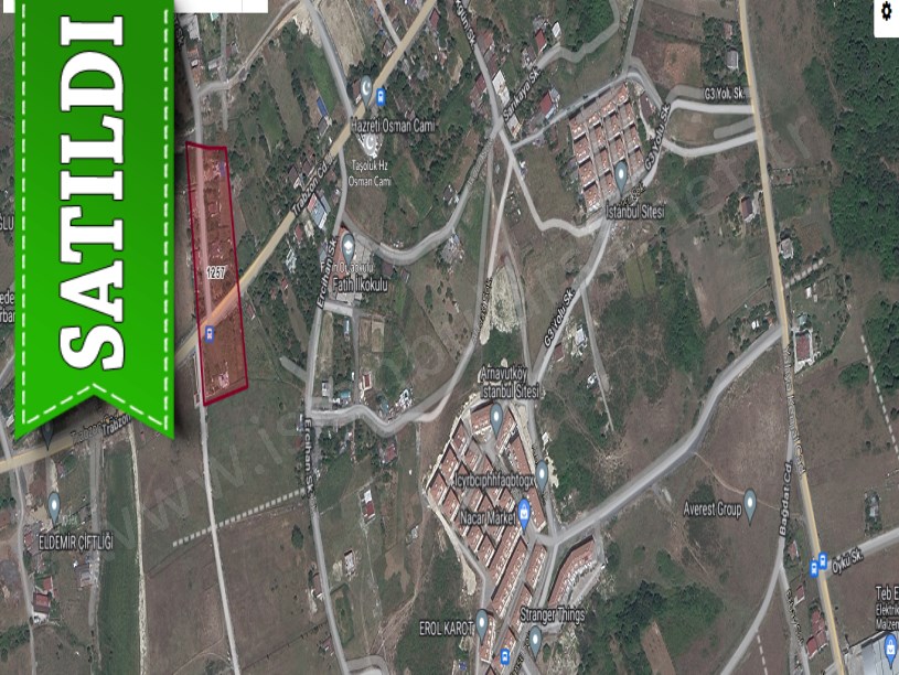 Arnavutköy Taşolukta Satılık Arsa , 213 M2 Cadde Cephe 