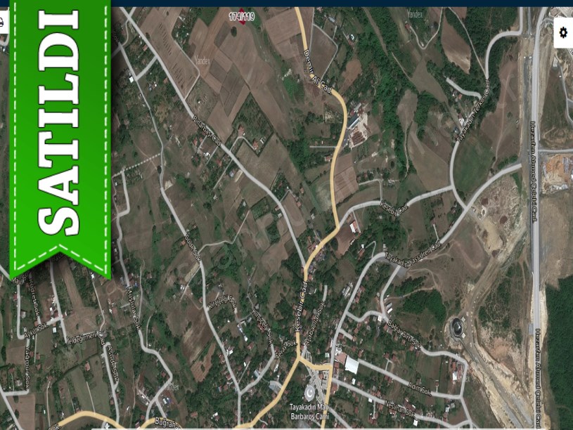 Arnavutköy Tayakadında Satılık Arsa , 628 M2 Müstakil Caddeye Yakın 