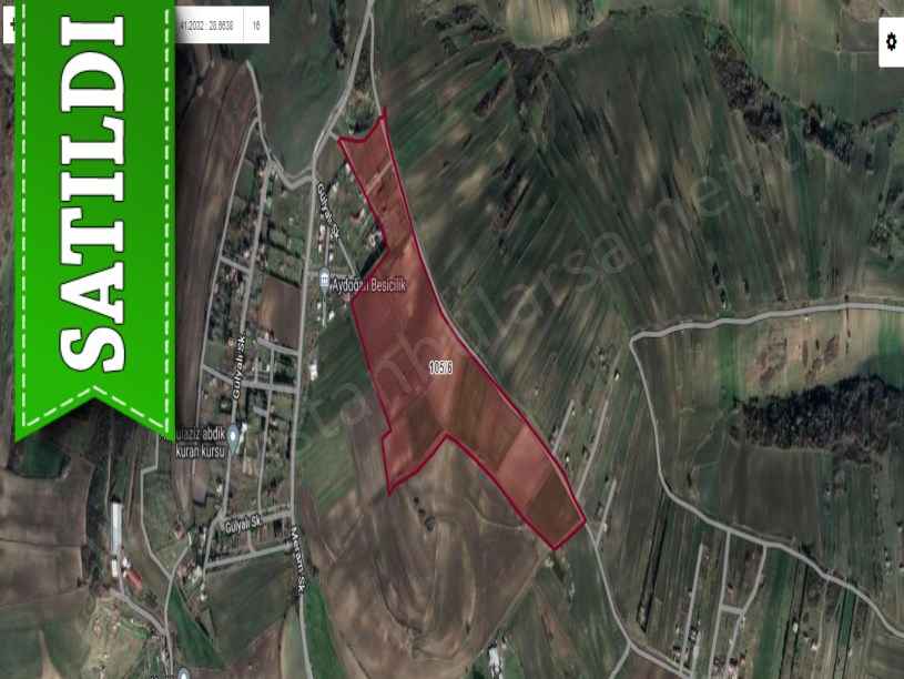 Arnavutköy Çilingirde Satılık Arsa , 900 m2 Yola Cephe Evlerin Yakını